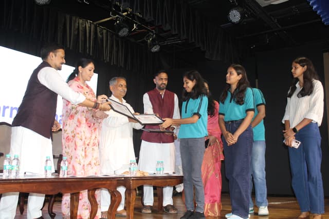 Vijayee Bhavah : 2025